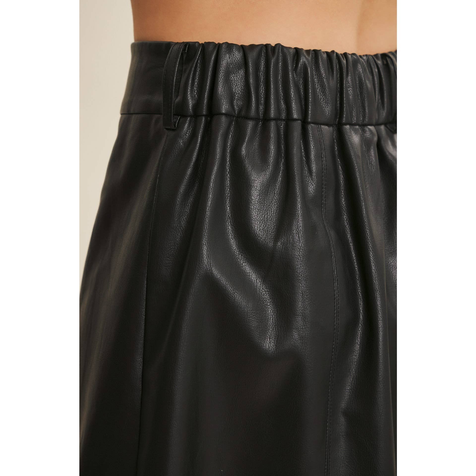 in february - Wholesale Skirt - Women's - SOPHISTICATED VEGAN FAUX LEATHER BELTED MIDI SKIRT23