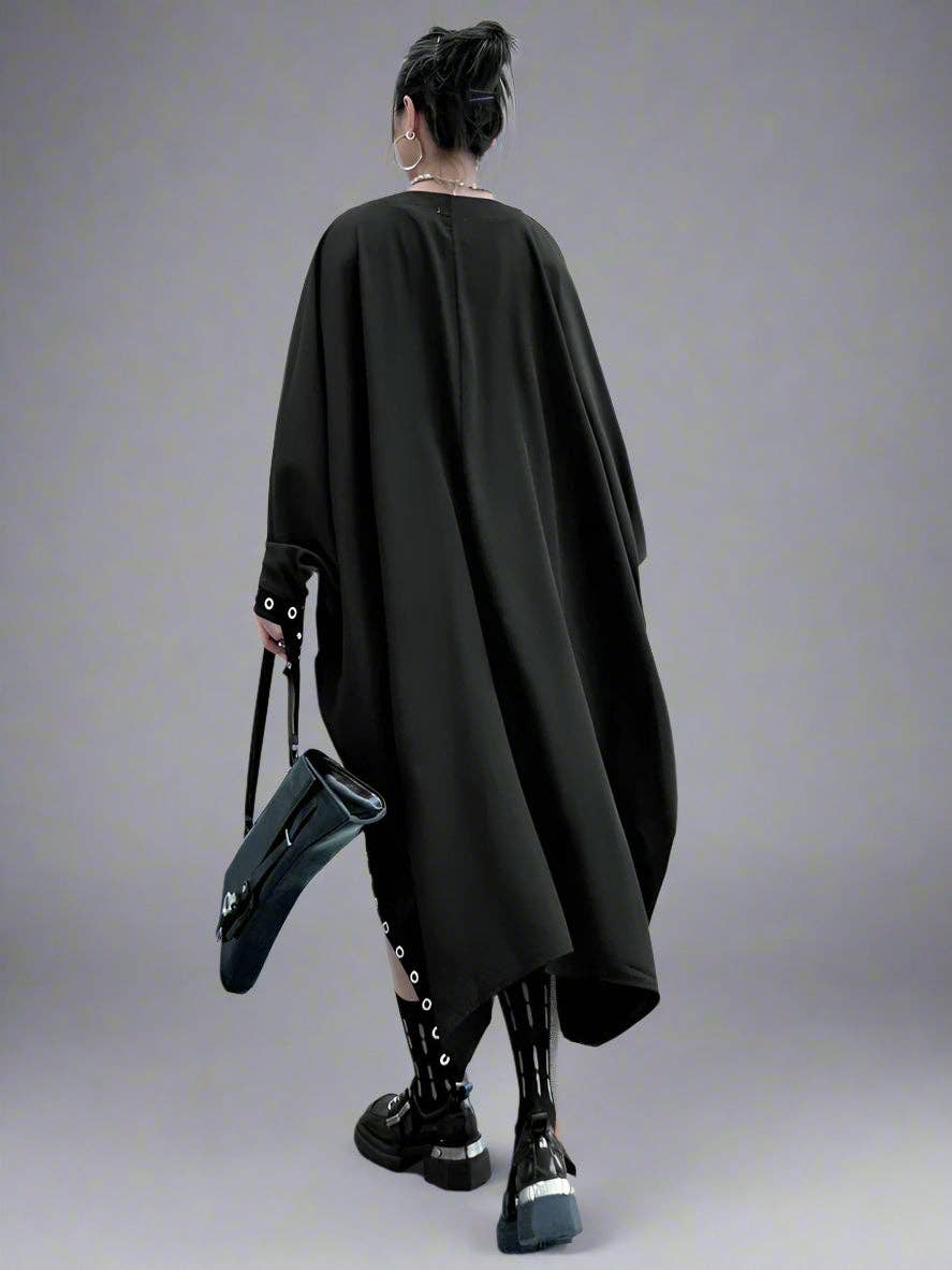 Sort Pulloverkjole med overdimensionerede nitter – Punk-inspireret kokonpasform for engroshandel på Faire5