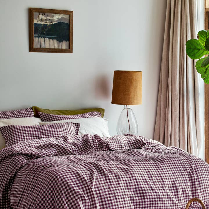 Piglet in Bed USA - Wholesale Duvet Cover - Berry Gingham 100% Linen Duvet Cover1