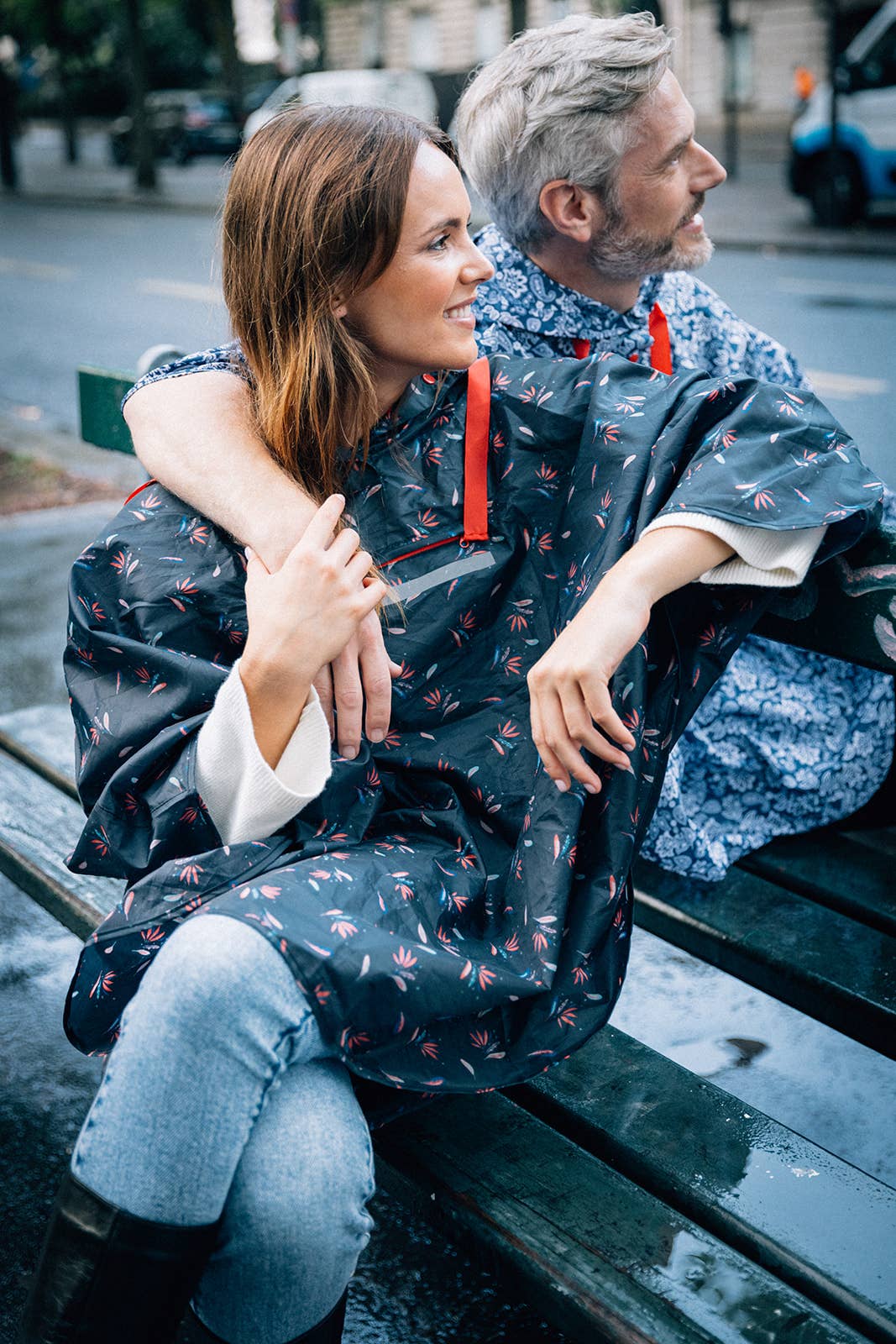 SMATI - Wholesale Poncho - Women's - Women's Rain Poncho in Midnight Blue Feather Pattern0