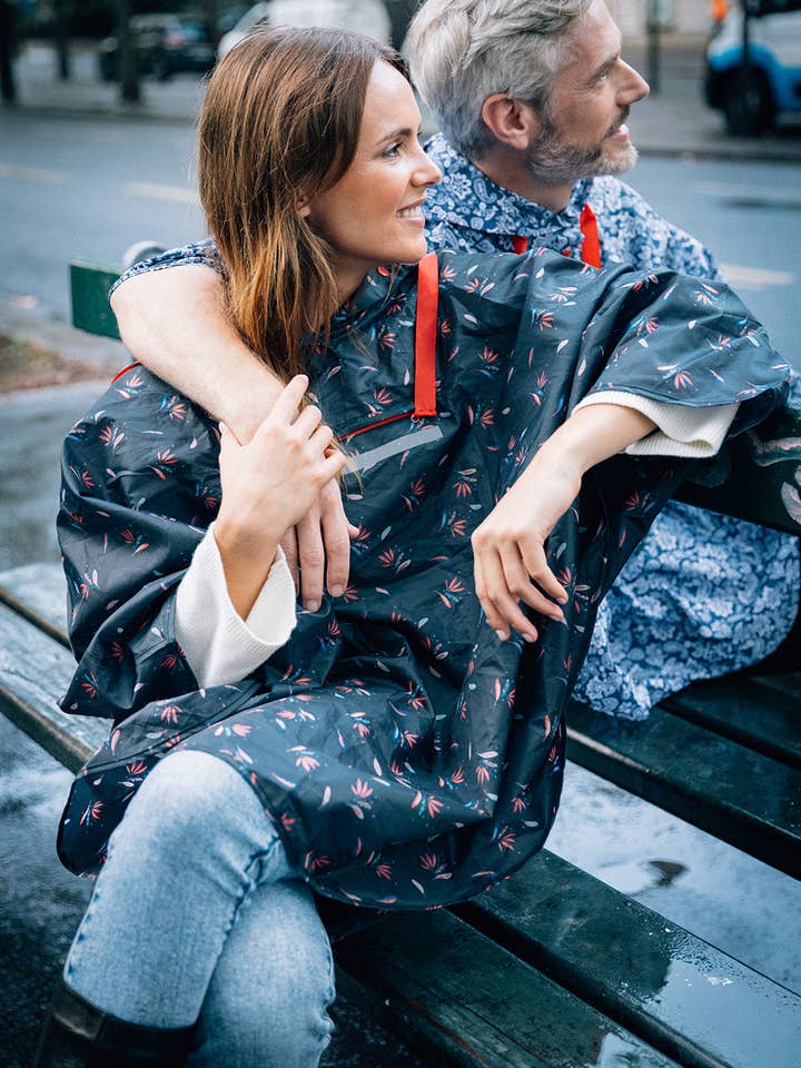 SMATI - Wholesale Poncho - Women's - Women's Rain Poncho in Midnight Blue Feather Pattern