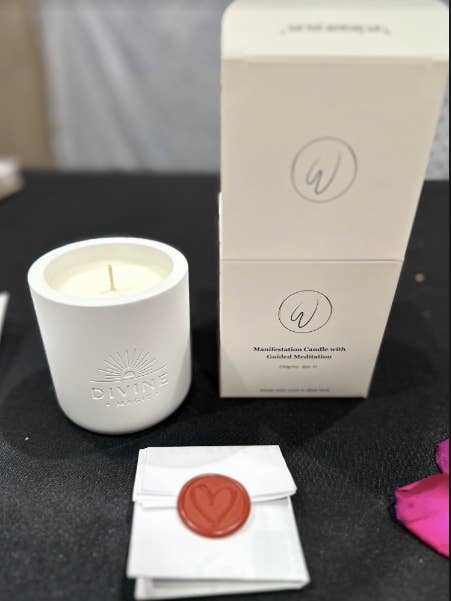 Bougie Manifestion avec méditation guidée pour la vente par Roslyn Salt Cave