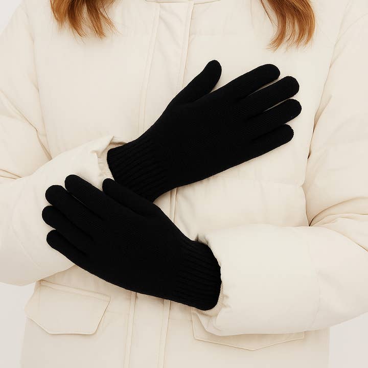 Knitted Touch Screen Gloves in Black for wholesale on Faire