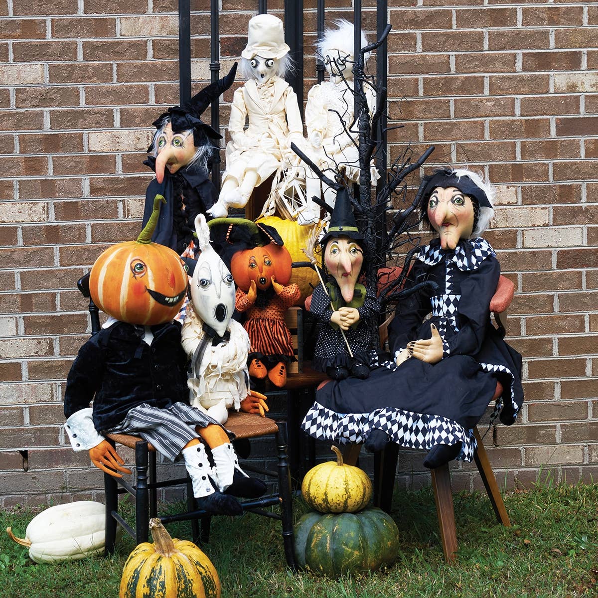 C&F Home - Wholesale Decorative Tabletop Object - Gary Ghost Gathered Traditions Art Doll1