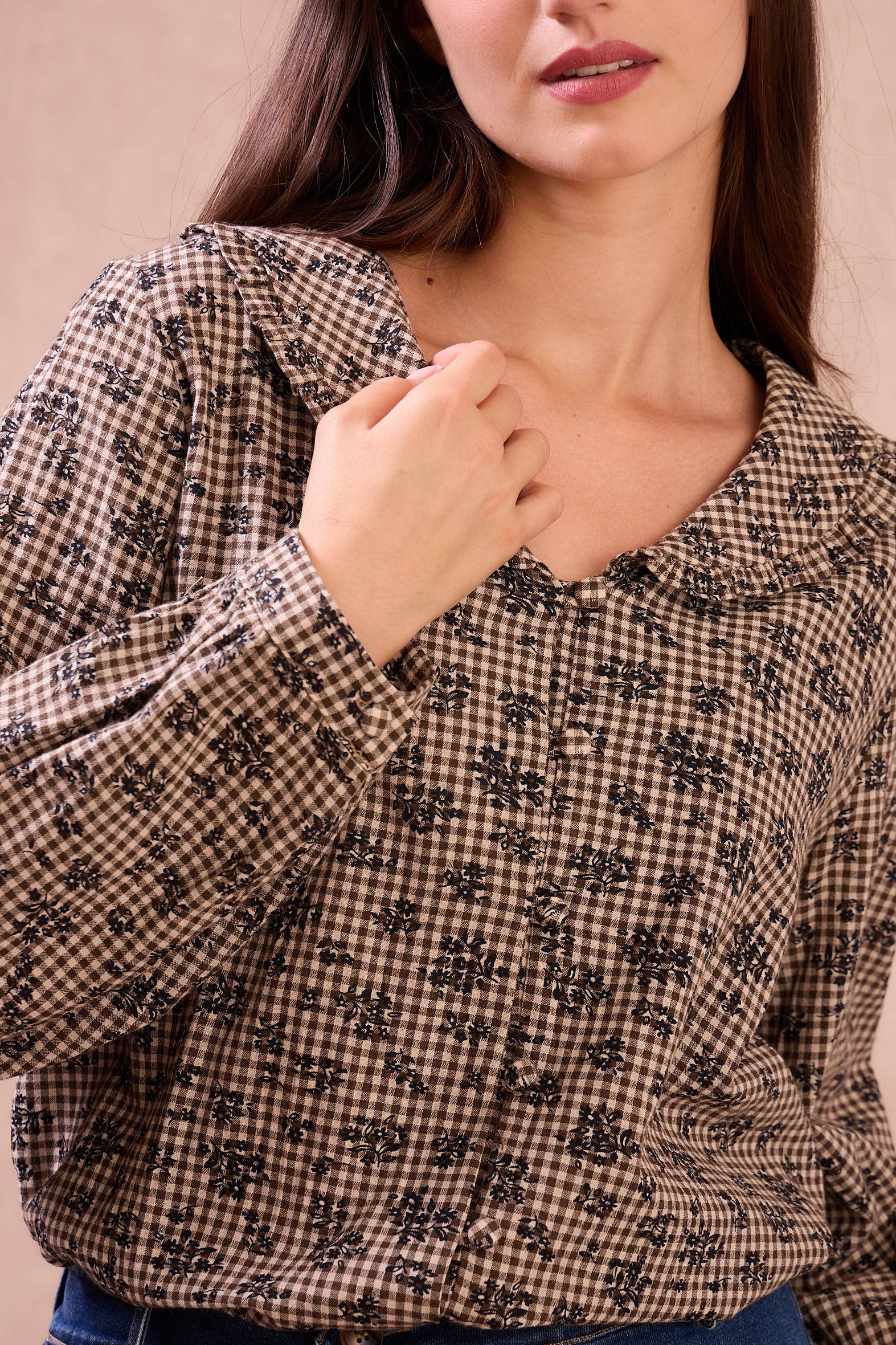 Calie Paris - Wholesale Blouse - Women's - ALAIN Blouse – Checked Cotton with Retro Charm4