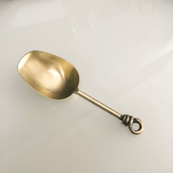 India Handicrafts Inc - Wholesale Ice Cream Scoop - Golden Knot Ice Scoop