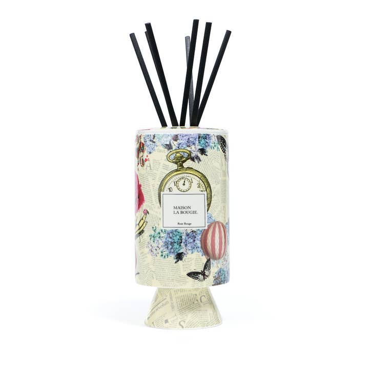 ROSE ROUGE DIFFUSER pour la vente par MAISON LA BOUGIE