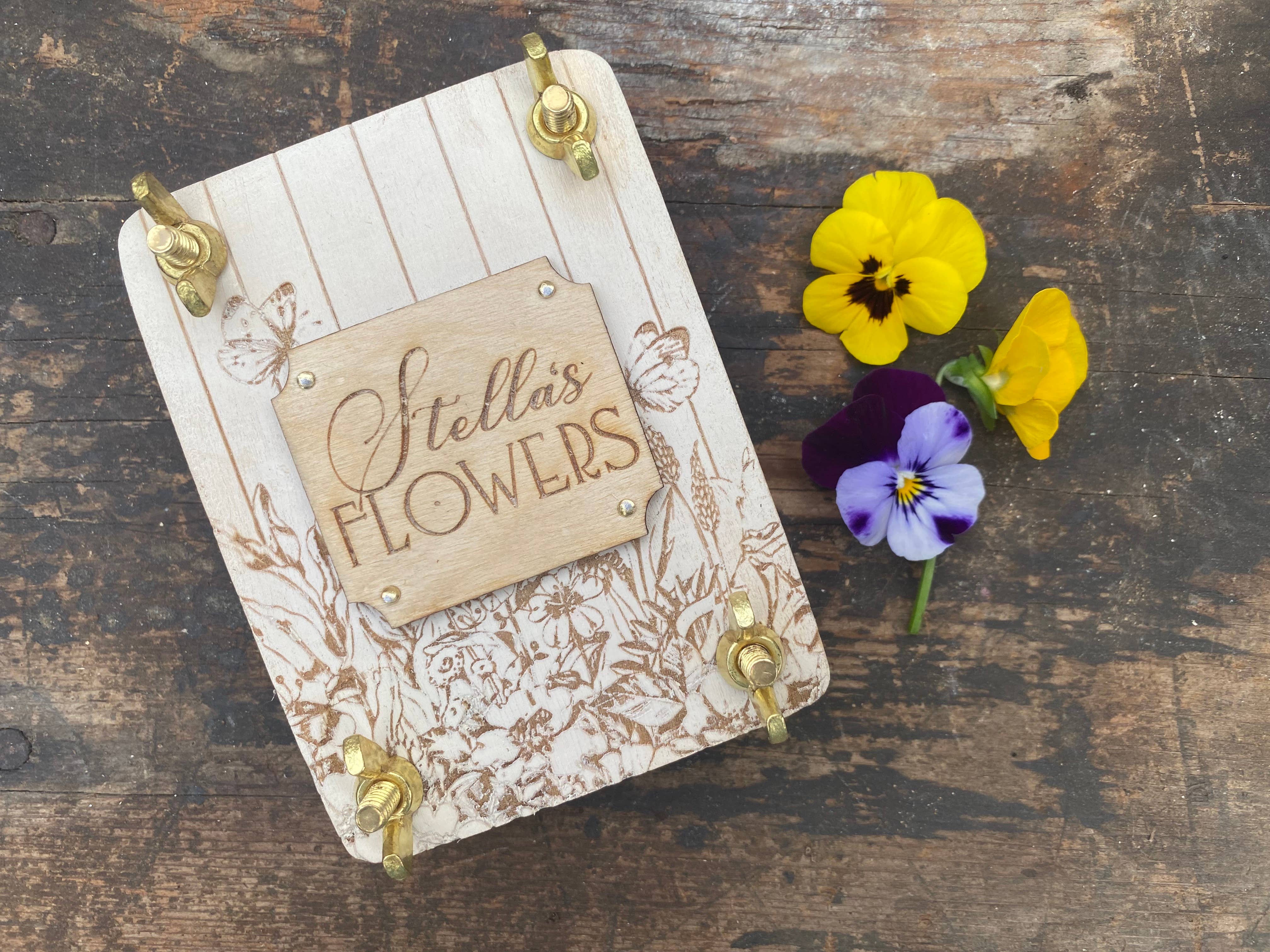 Holly Hills Lane - Wholesale Doe-het-zelf-knutselset - Wilde bloemen & Vlinders Gepersonaliseerde Bloemenpers6