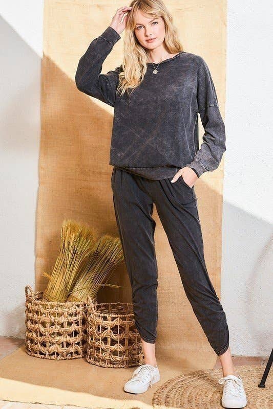 NERO Pantaloni con lavaggio minerale arricciato con fascia elastica in vita in vendita all'ingrosso su Faire5