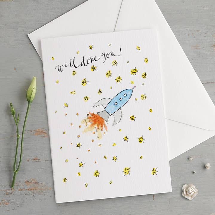 « Bien joué à toi ! » Carte de félicitations vers les étoiles pour la vente par Gabrielle Solly Illustration