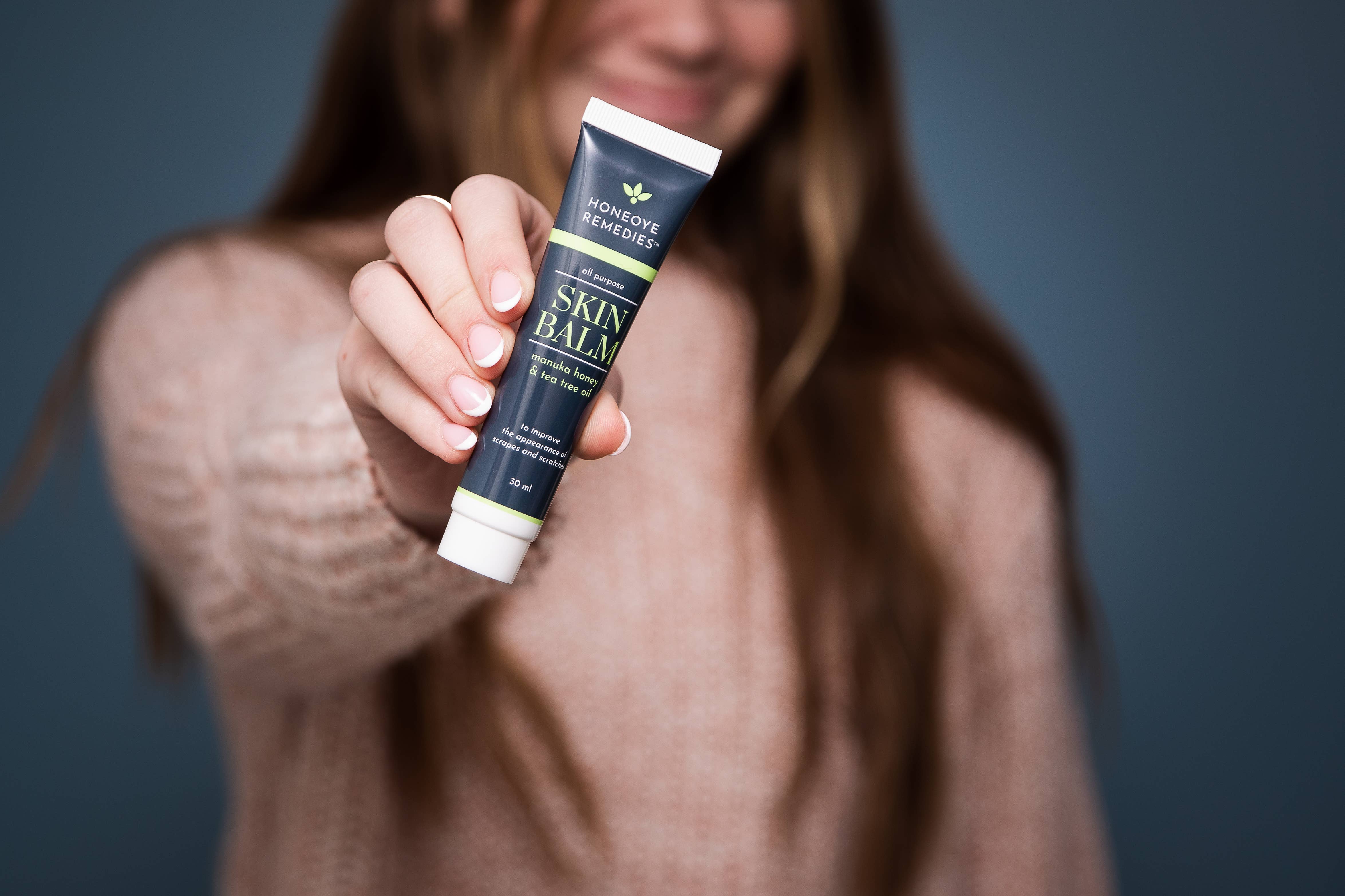 Honeoye Remedies - Wholesale Healing Salve/Balm/Cream - Skin Balm [30 ml] | Manuka Honey [550+ MGO] & Tea Tree Oil6