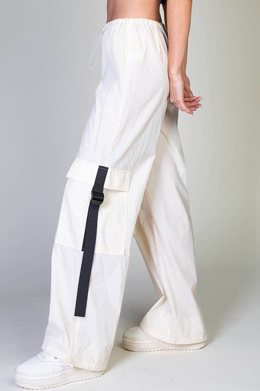 Rehab Lab - Wholesale Pants - Women's - Low Rise Cargo Parachute Pants With Contrast Strap12