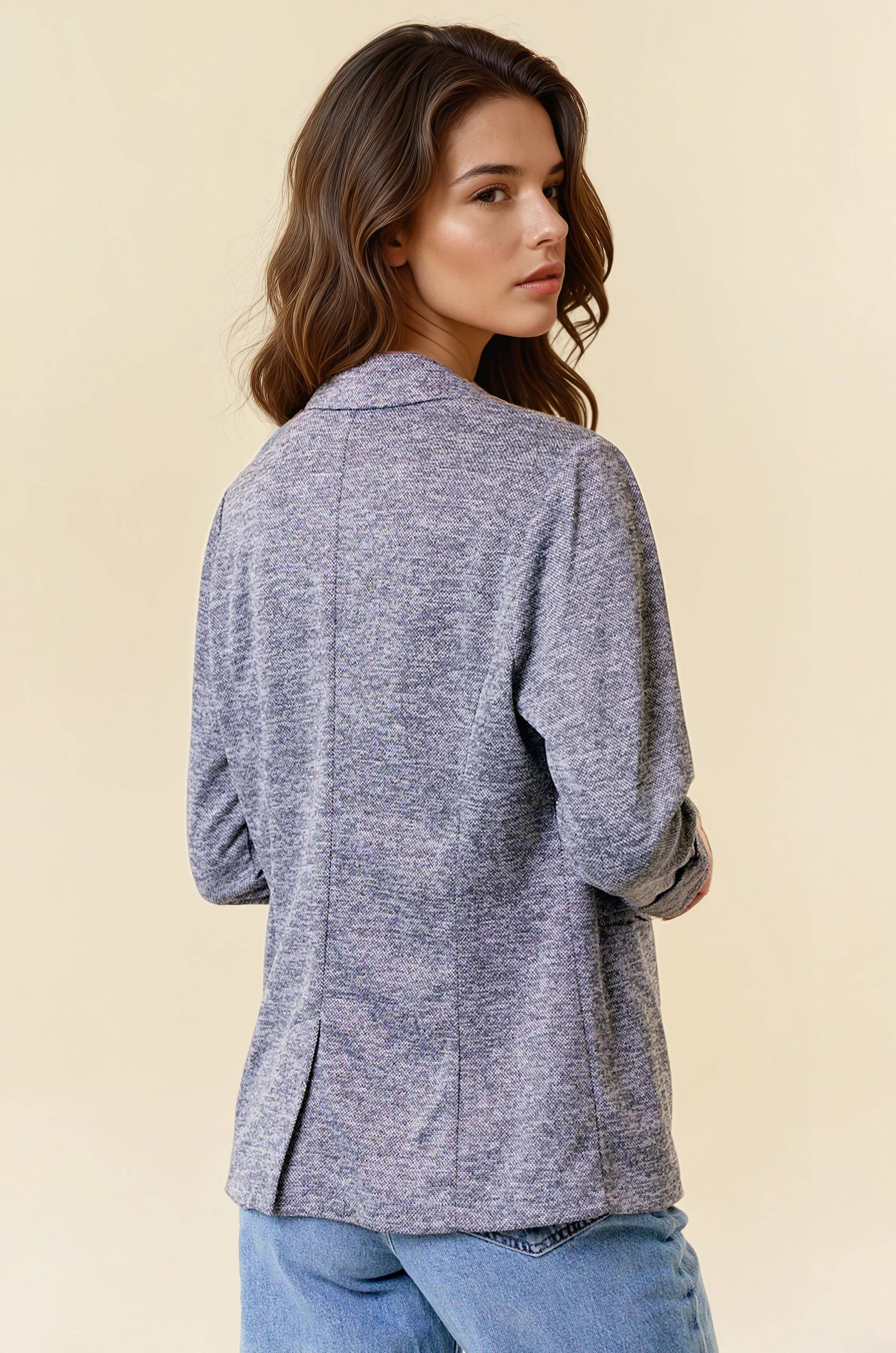 Doe and Rae – Blazer - Mulher por atacado – BLAZER EM MALHA COM DETALHE CAMISARIA NA MANGA - 9723J8