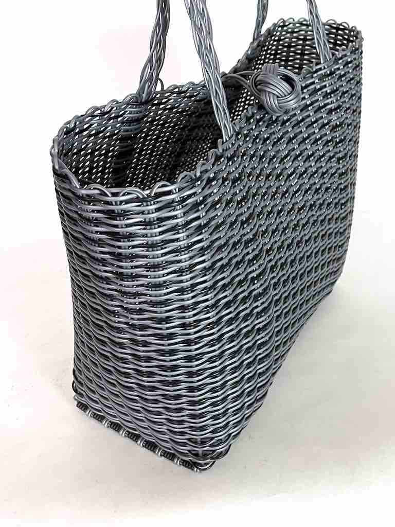 The Niger Bend - Vente Tote bag – femme - Fourre-tout en plastique recyclé tissé profond avec fermeture - El Salvador8