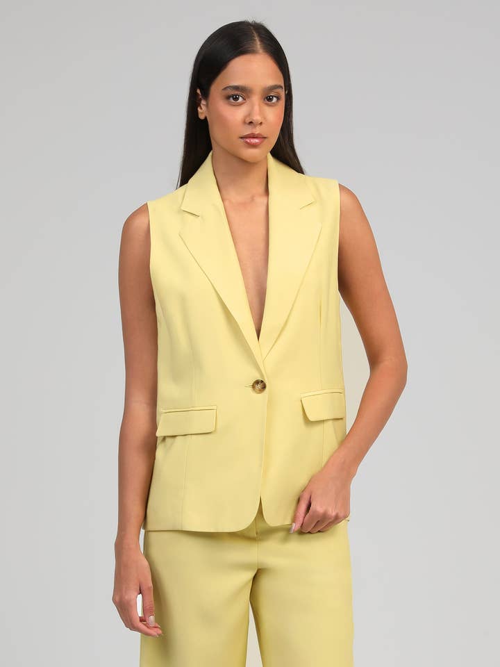 ÄRMLÖS VÄST ZAKARITA halm för wholesale av An'ge