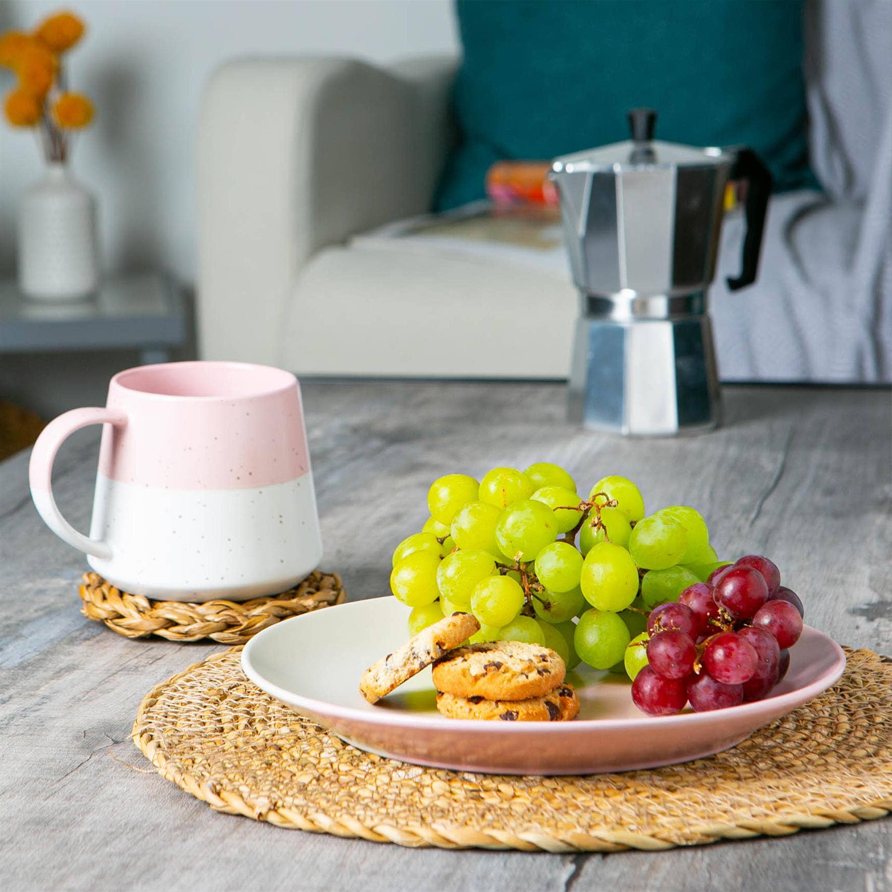 Rinkit Ltd - Venta al por mayor Taza - Nicola Spring - Taza de cerámica para café (370 ml), color rosa2