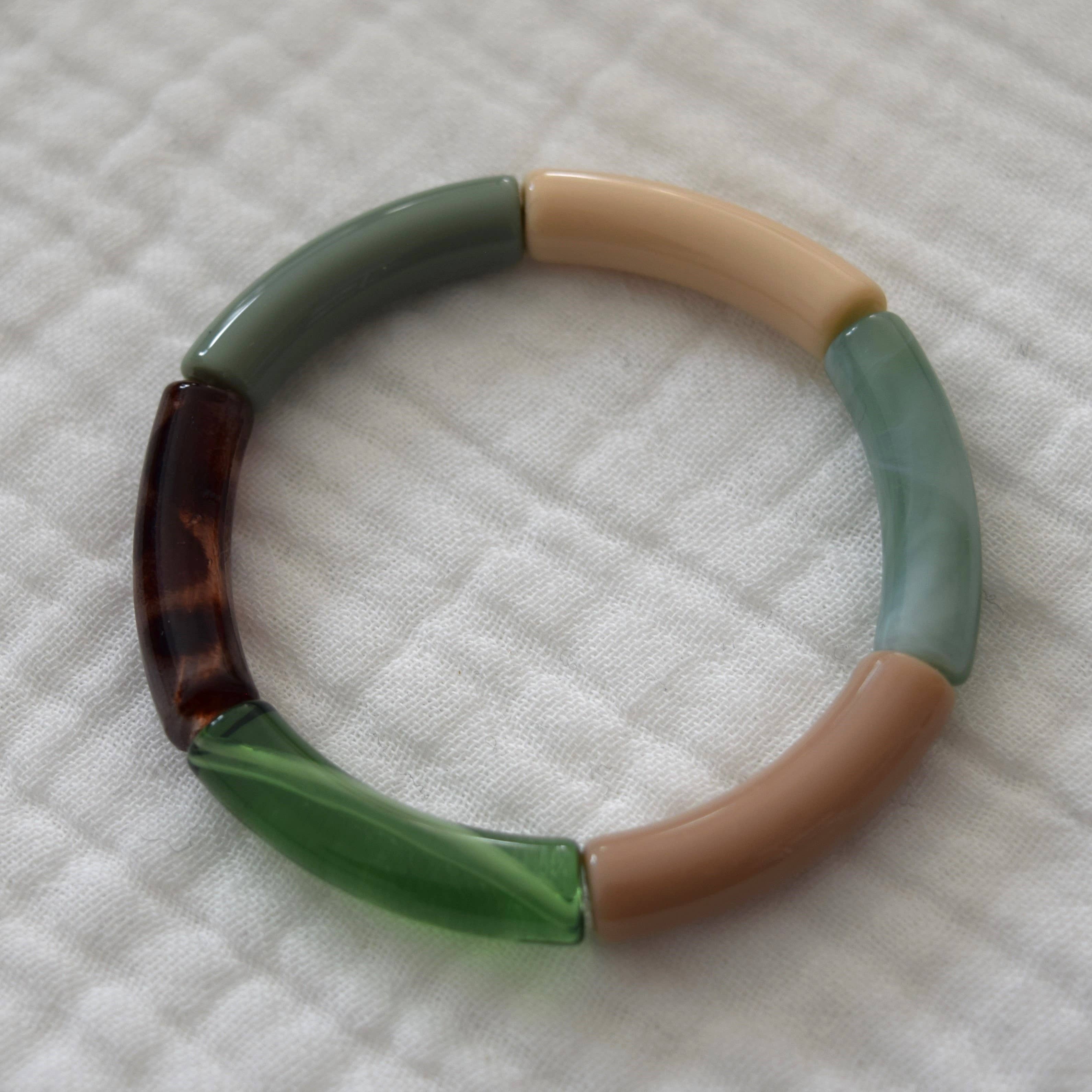 Manacreations – wholesale Pärlarmband – Elastiska bangles i khakitoner0