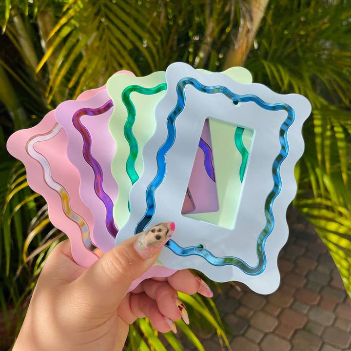 Studio Nena - Wholesale Light Switch Cover/Plate - Squiggle Mirrored Light Switch Cover