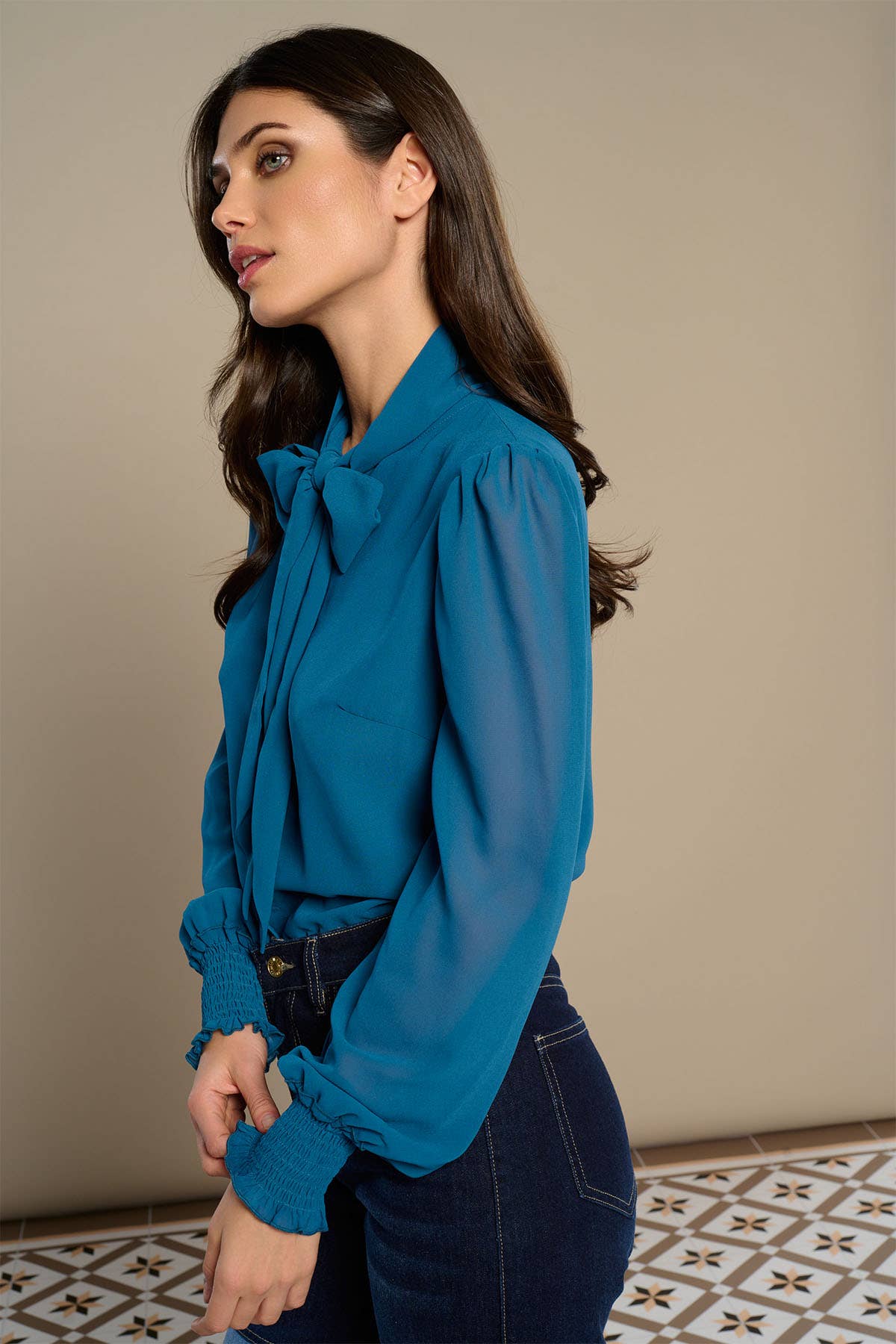 Blue DONNA TOP for wholesale on Faire3