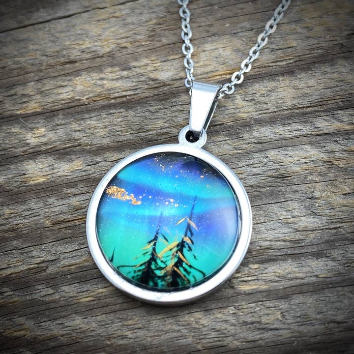 Be Inspired UP - Wholesale Pendant/Charm Necklace - Northern Lights "Tree Tops" Pendant, petite