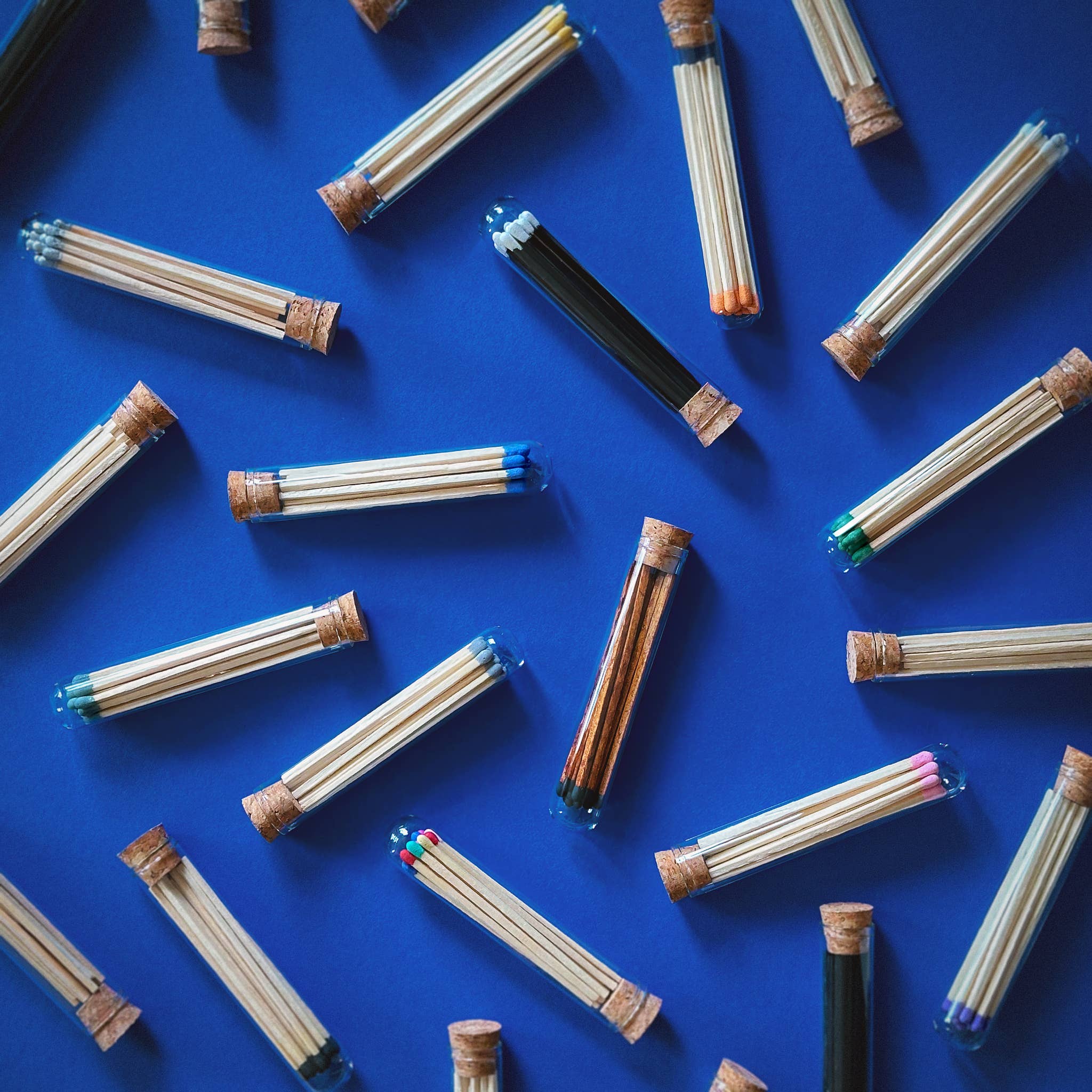 Thankful Greetings - Vente Allumettes - Allumettes de sécurité 10 cm + mini cloche en verre - Couleurs au choix + Grattoirs34