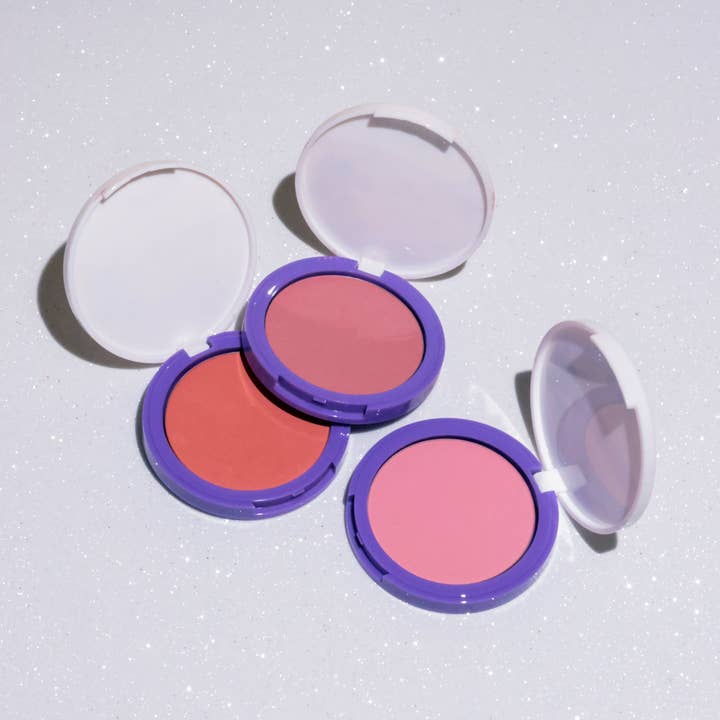 Natural Nourishing Blush with Blueberry Extract for wholesale by Everyday For Future USA