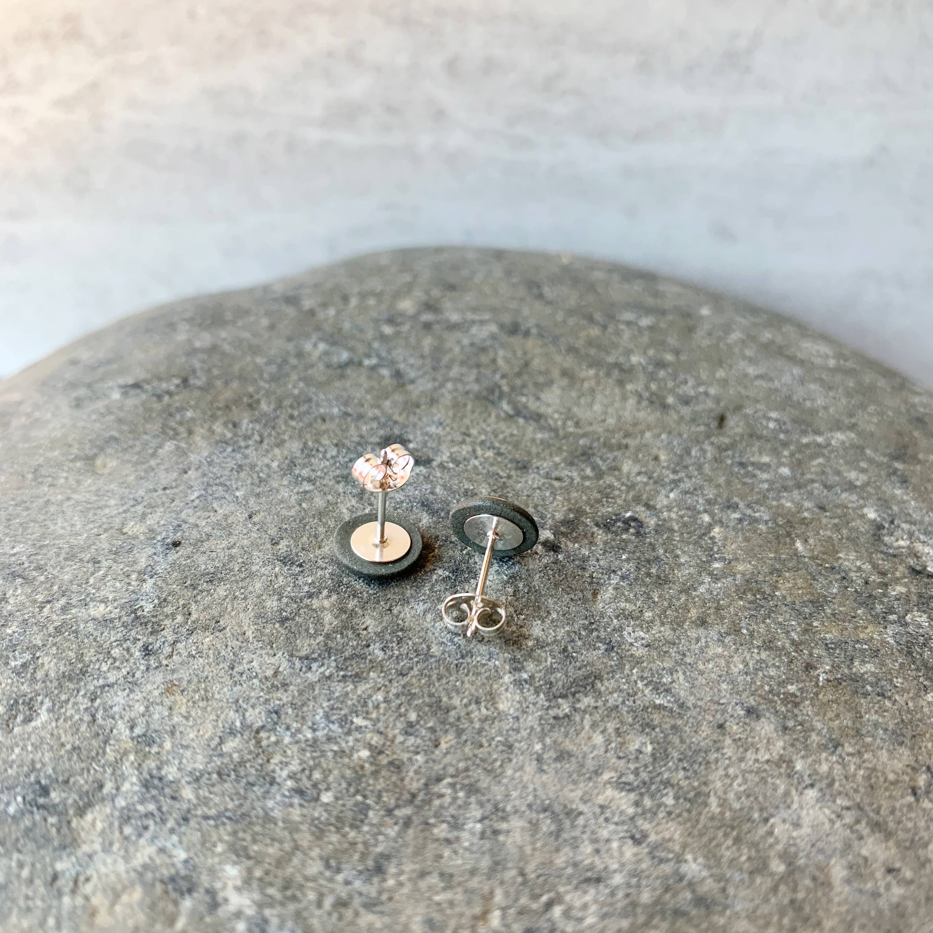 Sift Ceramics - Wholesale Stud/Post Earrings - Ceramic Stud Earrings with Gold Luster3