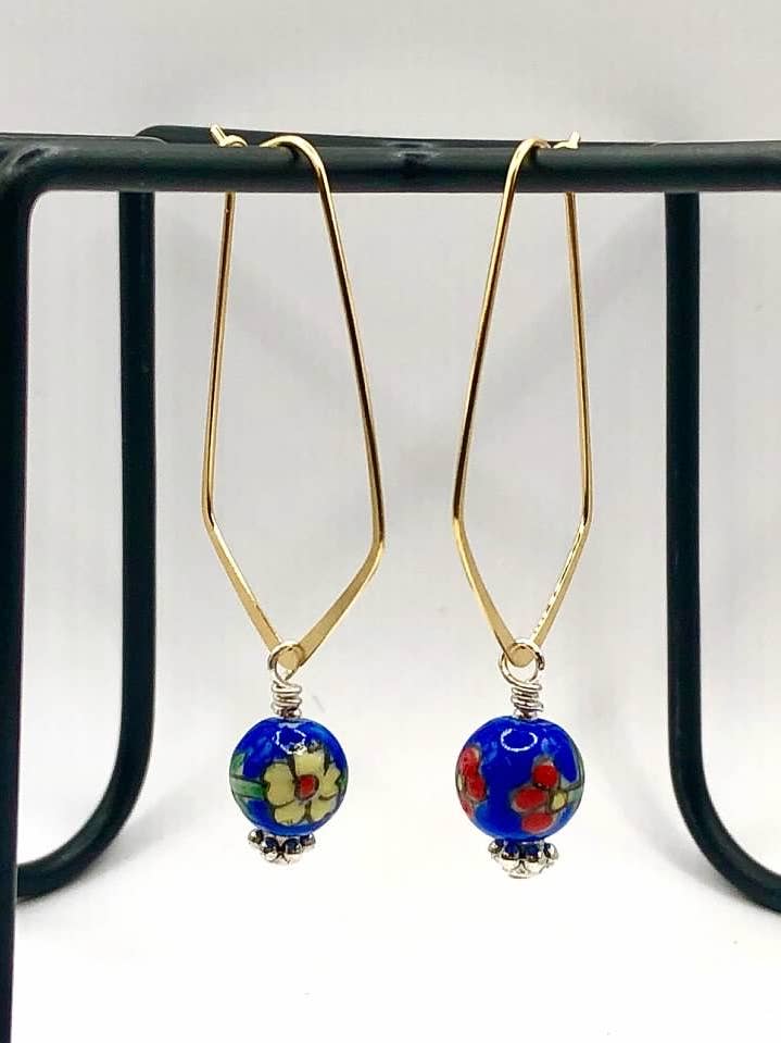 Boucles d'oreilles chevrons espagnoles pour la vente par Earth & Sparkle