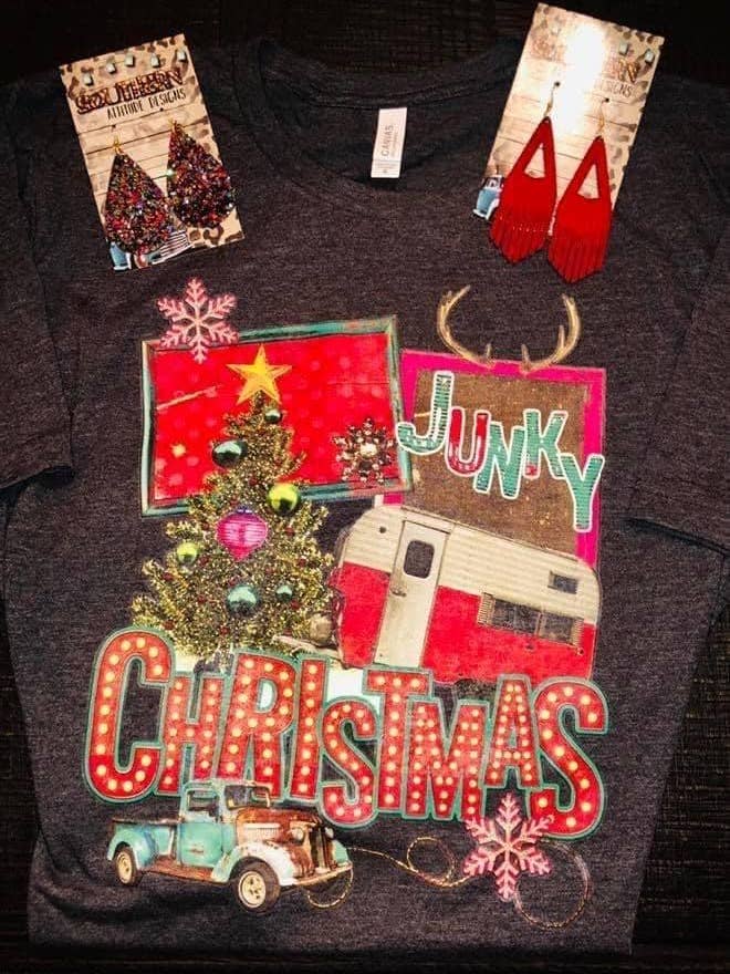 Southern Attitude Designs Inc - Wholesale T-Shirt (Graphic) - Women's - Junky Christmas0