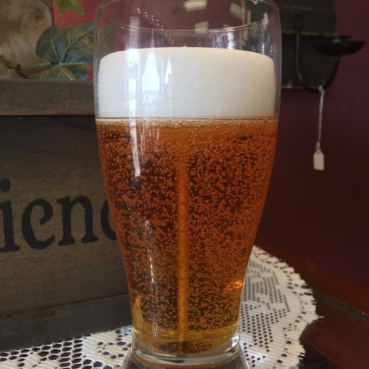 20 oz Apple Ale Beer Candle for wholesale by Home Style Candle Company