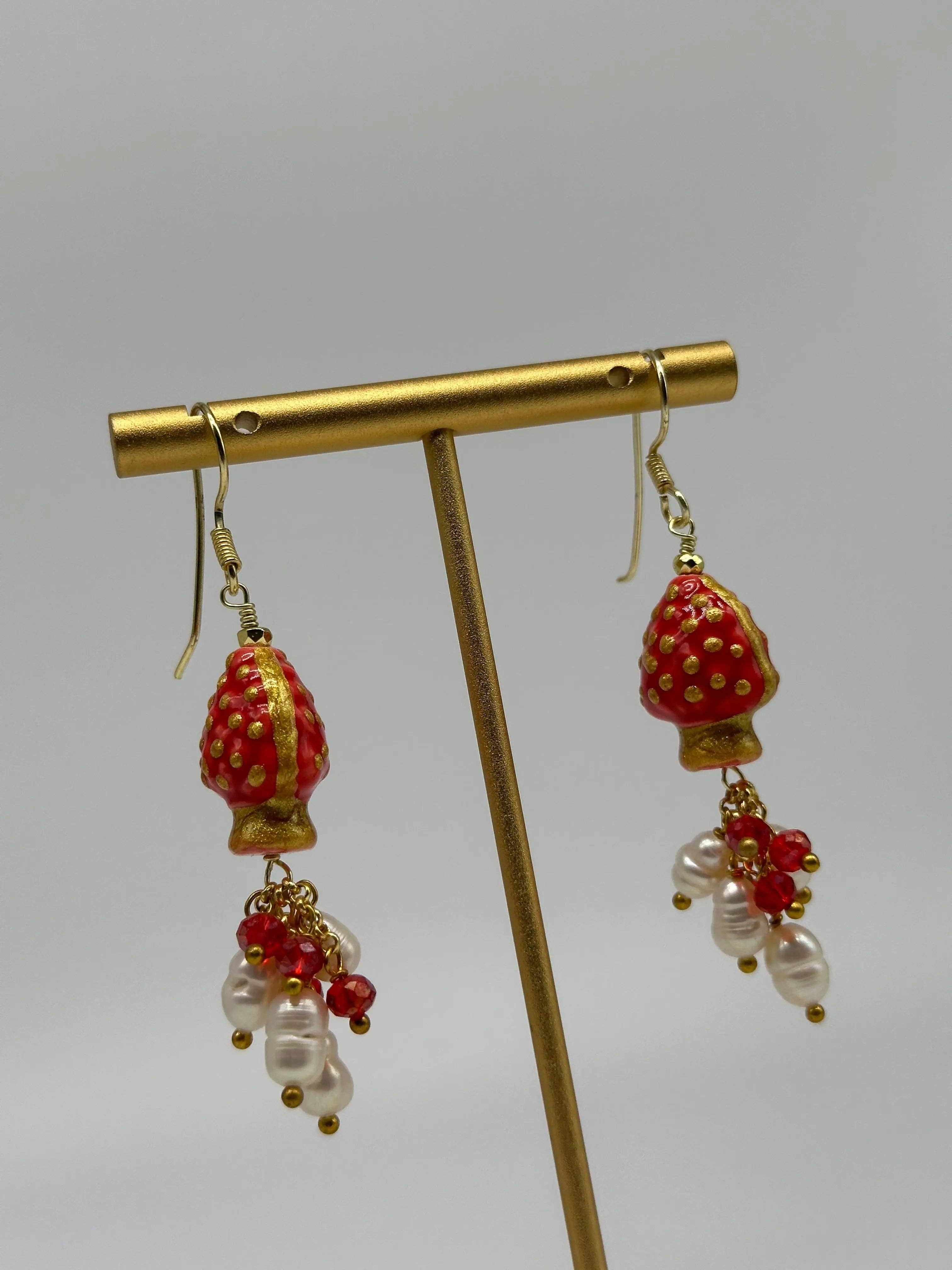 DD Ceramiche Siciliane – wholesale Dangle earrings – Pigna Rosso Ceramica di Caltagirone Handmade Earrings, stones and pearls1