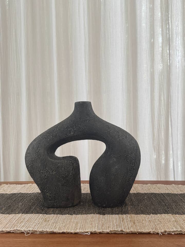 Großkauf - 16 Vasen für den Großhandel von Ami Chérie Design Studio