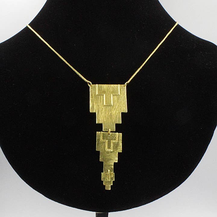 KAVANAGH necklace with gold-plated pendant for wholesale by LA MAR