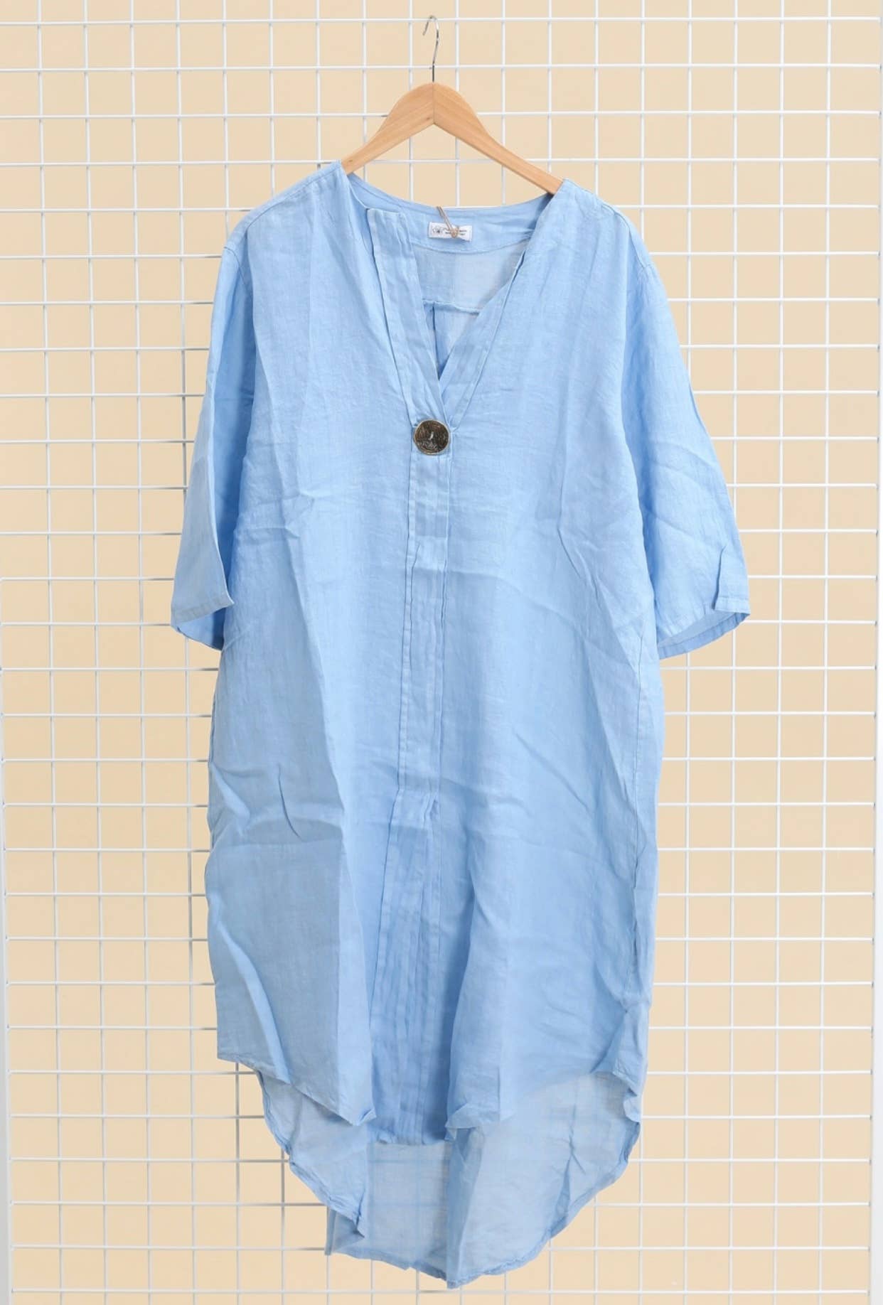 LÉA & LUC - Vente Robe – femme - Robes en 100% Lin avec un bouton REF. 55478