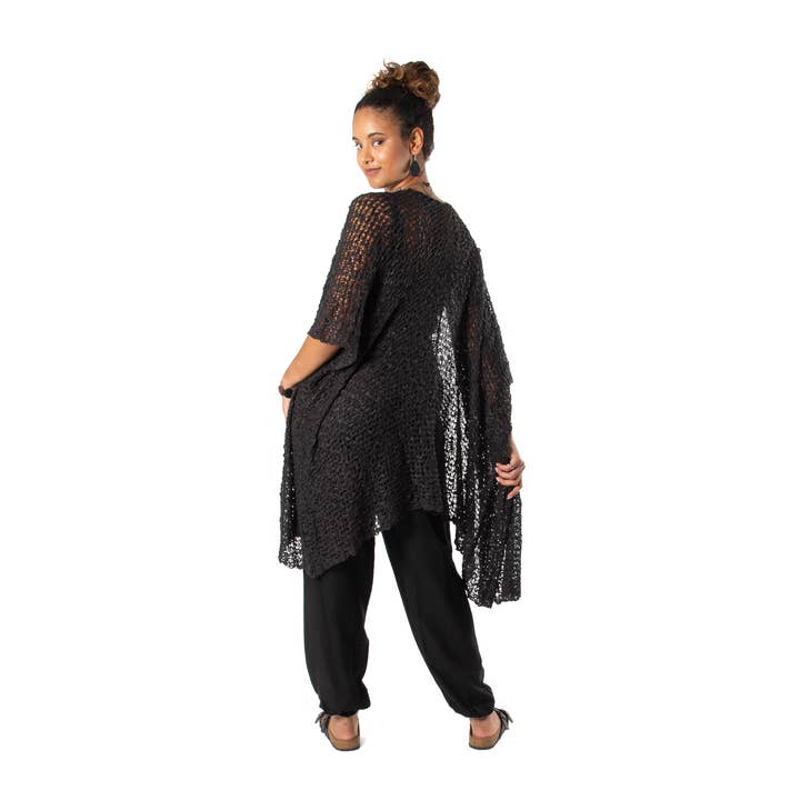 Suzie Blue Canada - Wholesale Kimono - Women's - Mid Length Popcorn Knit Kimono - Black3
