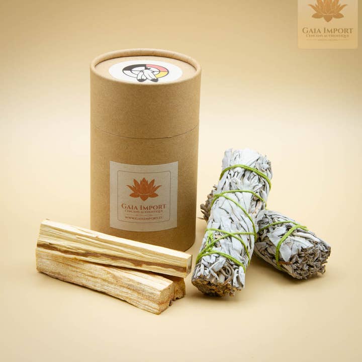 Caixa com 2 Incensos de Sálvia Branca e 40 g de Palo Santo por atacado de GAIA IMPORT