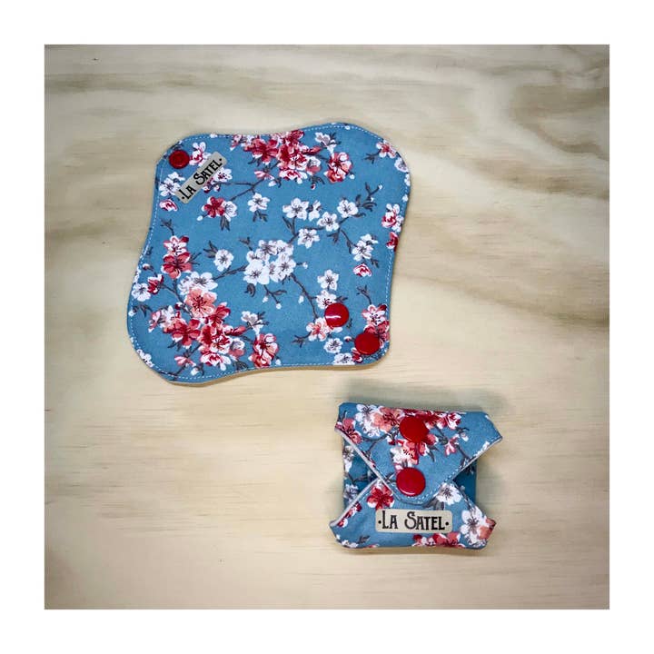 La Satel - Wholesale Period Underwear - Women's - Pantiliner made of organic cotton fabric1