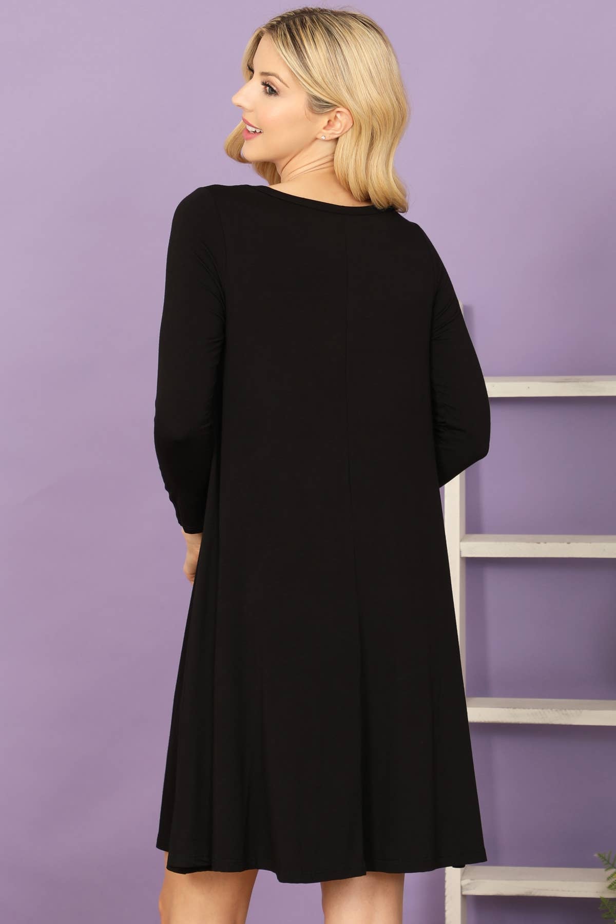 MYS Wholesale Inc - Vente Robe – femme - Robe unie à encolure bateau et manches quarts avec poches latérales5