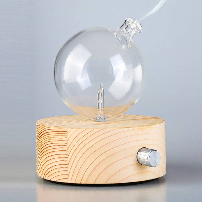 „Ronde” waterloze geurverspreider | Massief hout zonder plastic voor wholesale door Amrita Court Essential Oils and Aromatic Homeware