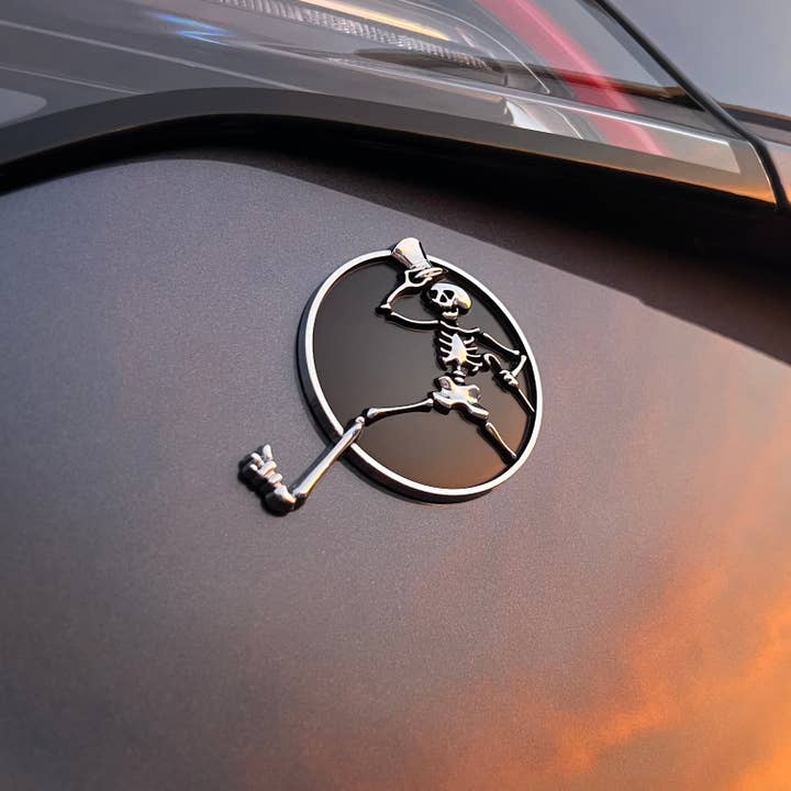 Grateful Fred - Wholesale Car Decorative Charm - Unisex - the HIGH-STEPPIN' SKELETON BADGE
