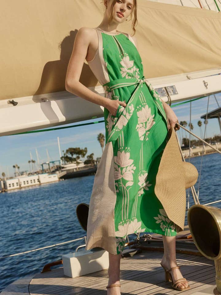 Midikleid mit Blumenmuster und Neckholder-Ausschnitt für den Großhandel von Current Air