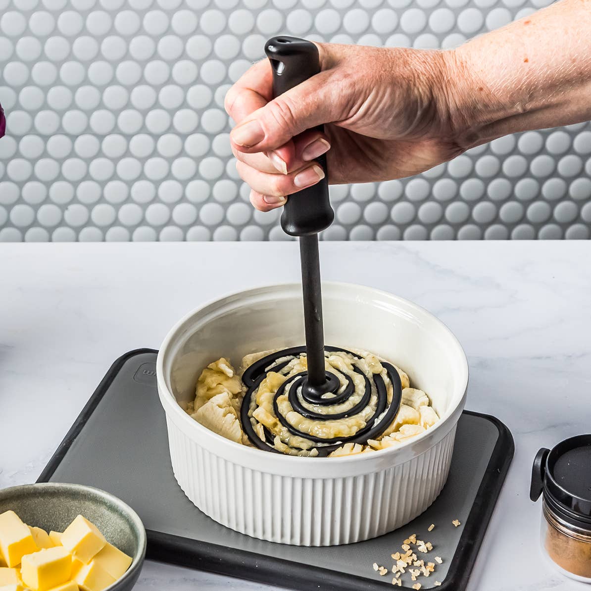 Dreamfarm - Wholesale Kitchen Tool/Gadget - Smood Lite - Smooth Mash in Seconds4