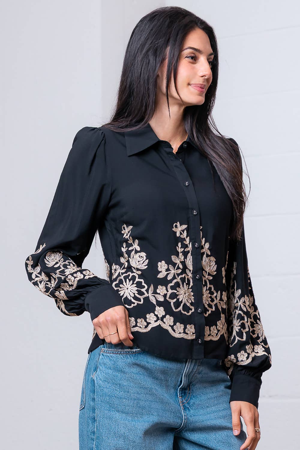 Taelynn - Wholesale Button Down Shirt - Women's - HT28837T-LONG SLV WITH COLLAR BUTTON DOWN FLOWER EMBO SHIRT3