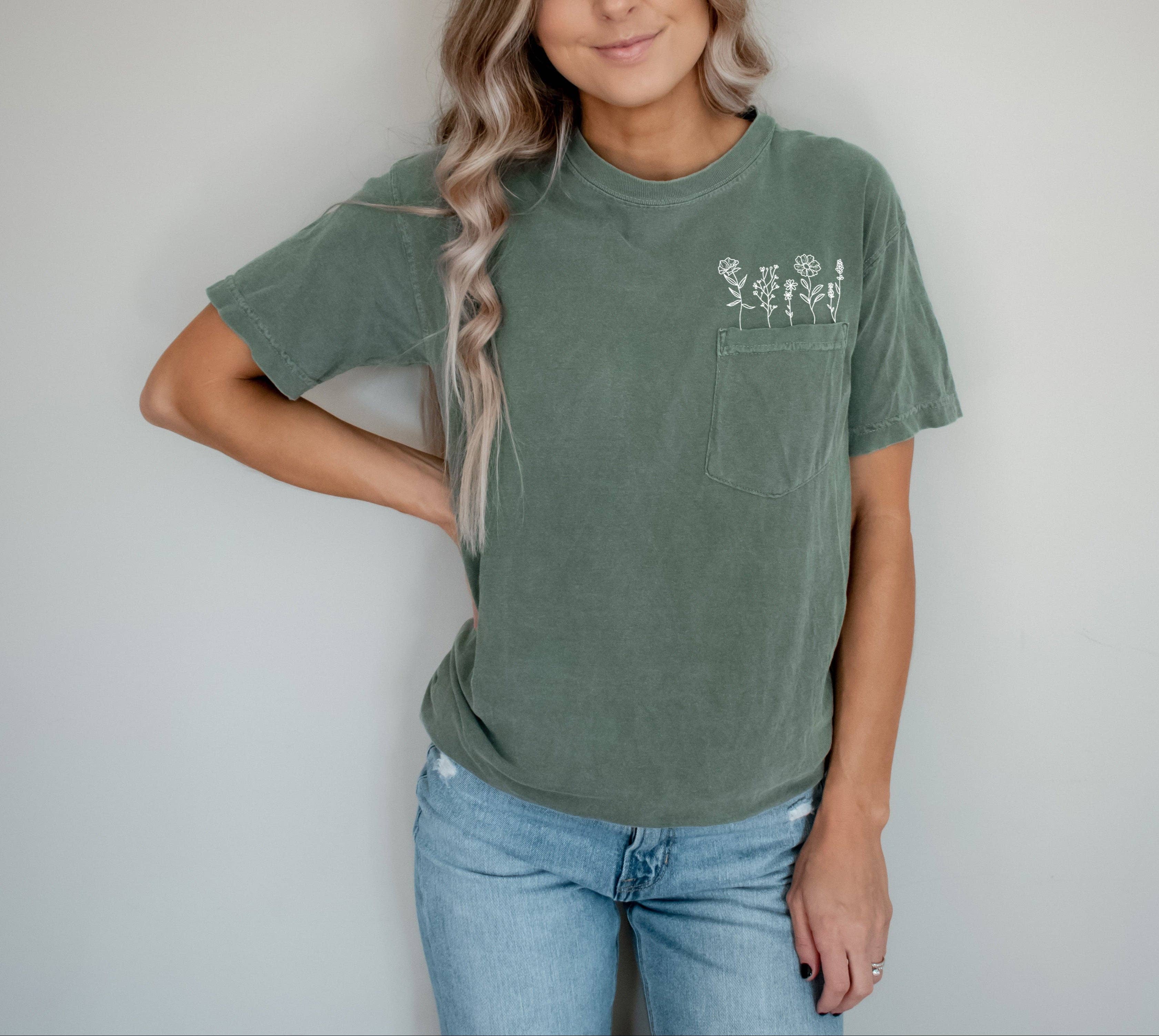 Verita Culture - Wholesale Screen Printed T-Shirt - Women's - Wildflowers Comfort Colors Pocket T Shirt0