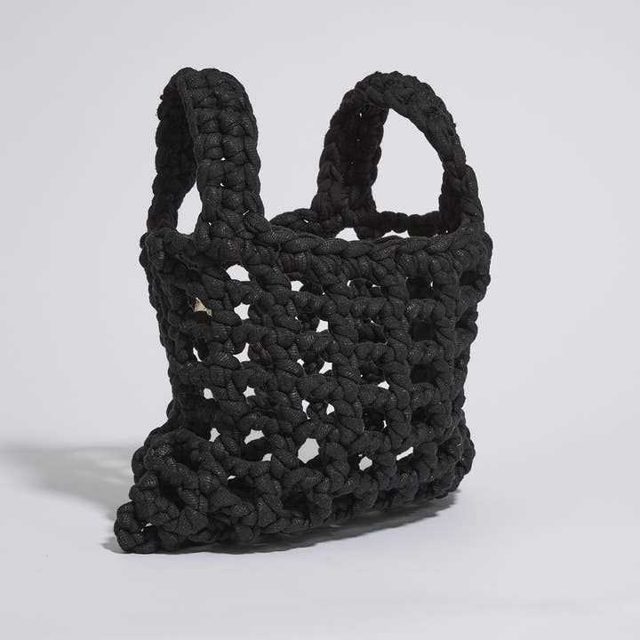 The Mama Made - Wholesale Tote Bag - Women's - “Thalia” crochet chequered wrist bag burgundy4