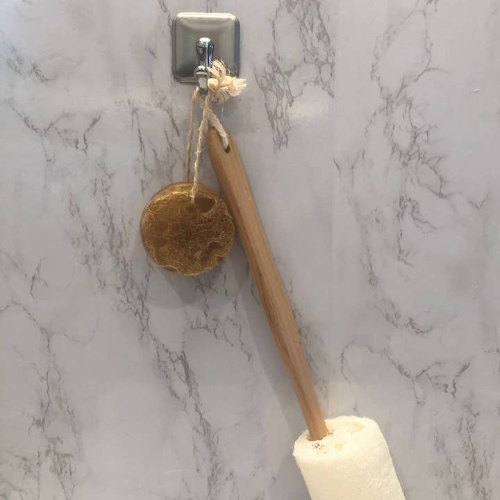 VIAI Beauty – wholesale Bar Soap – Renewing Soap Bar. Chamomile, Honey, and Coconut Oil.8