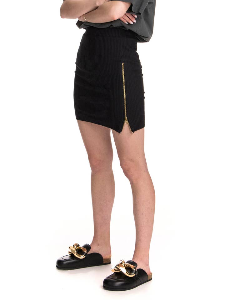 SOFIA - Jupe côtelée zippée sur le côté pour la vente par CHRLDR