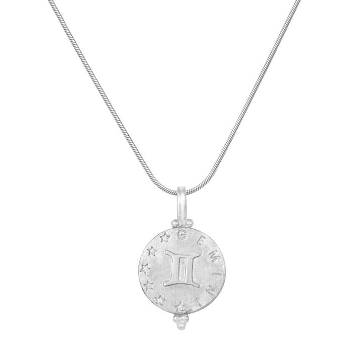 Pendentif en forme d'étoile du zodiaque en argent sterling - Gémeaux pour la vente par Van Peterson Designs