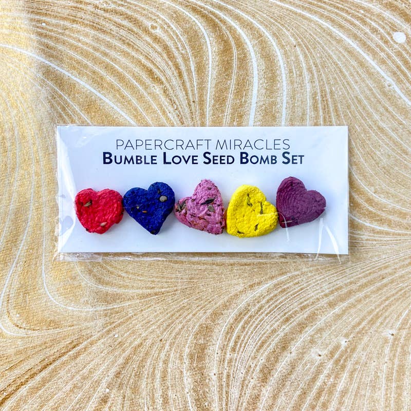 Papercraft Miracles LLC - Wholesale Plant seeds - Bumble Love Hearts Pollinator Seed Bomb Set4