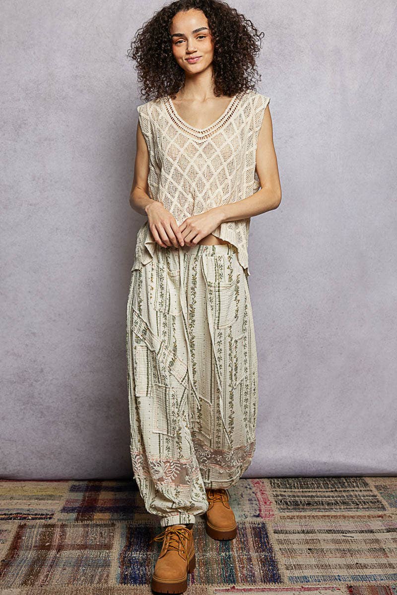 Pol Clothing - Wholesale Knit Top - Women's - V-neck Diamond Weave Crochet Sleeveless Knit Top 27